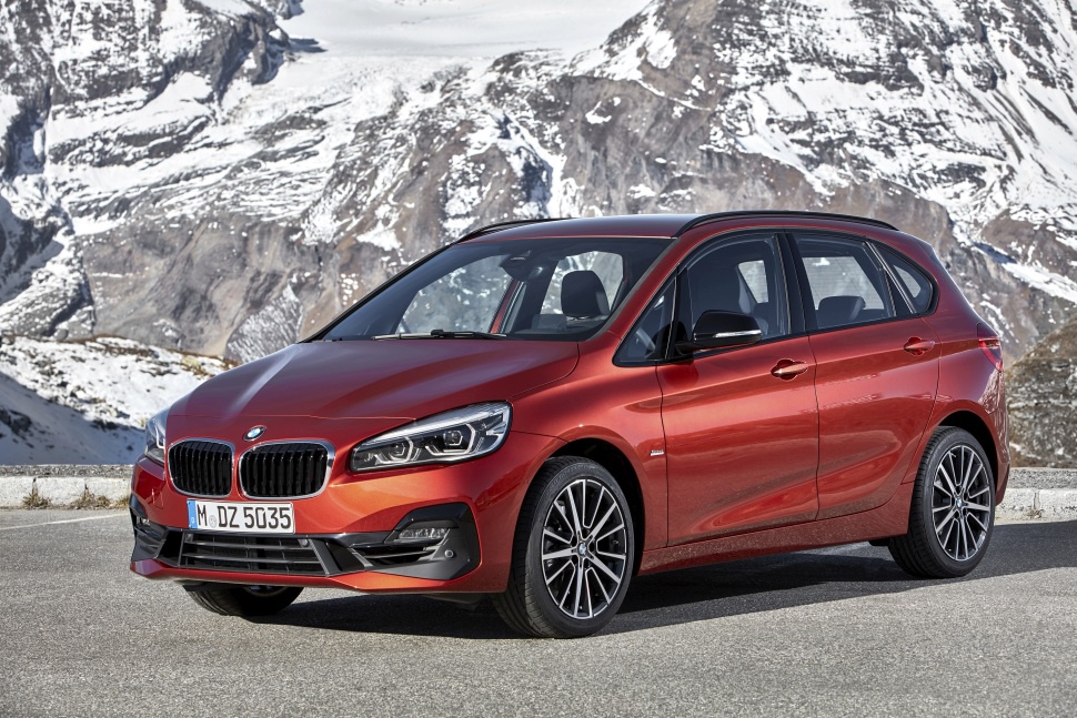 BMW Seri 2 (F45 225xe Active Tourer)